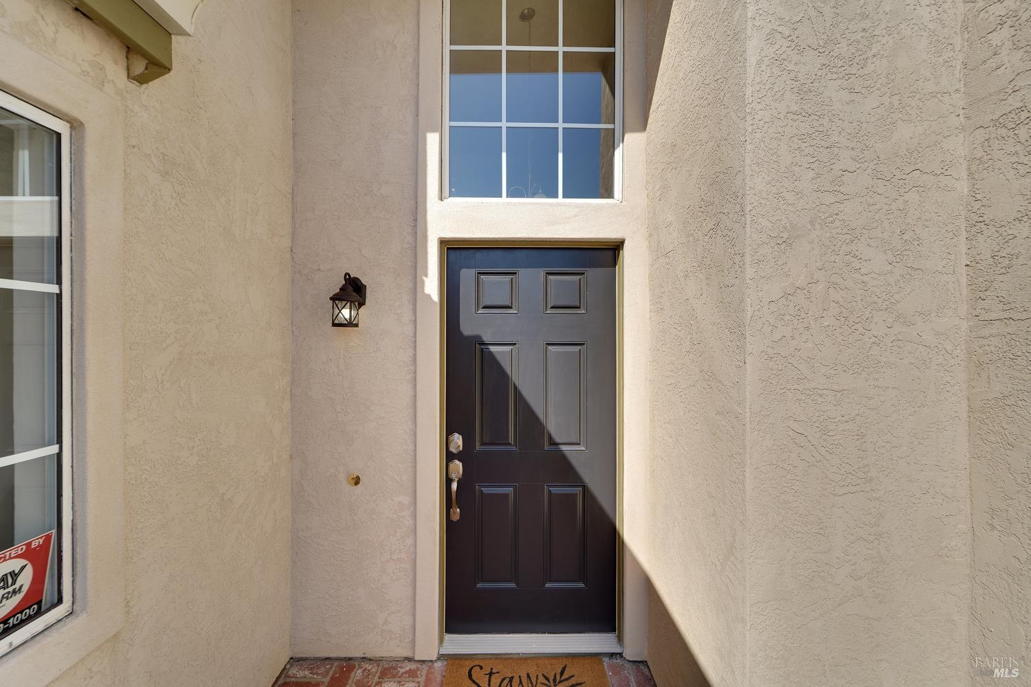 Detail Gallery Image 3 of 61 For 789 Barton Way, Benicia,  CA 94510 - 3 Beds | 2 Baths