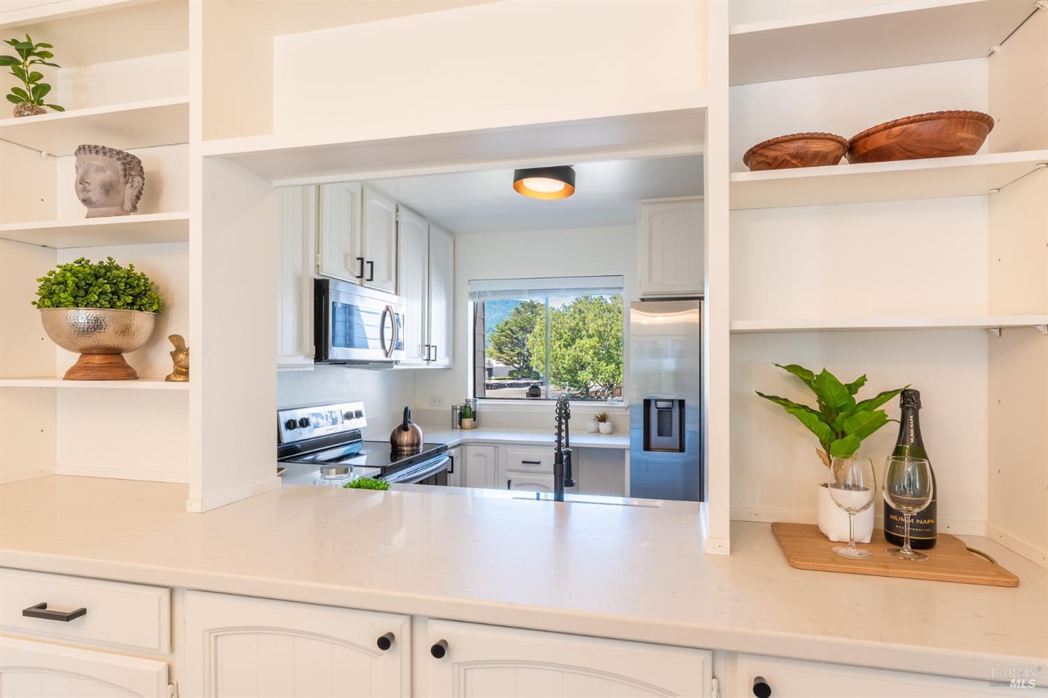 Detail Gallery Image 18 of 39 For 804 via Casitas Dr, Greenbrae,  CA 94904 - 3 Beds | 2 Baths