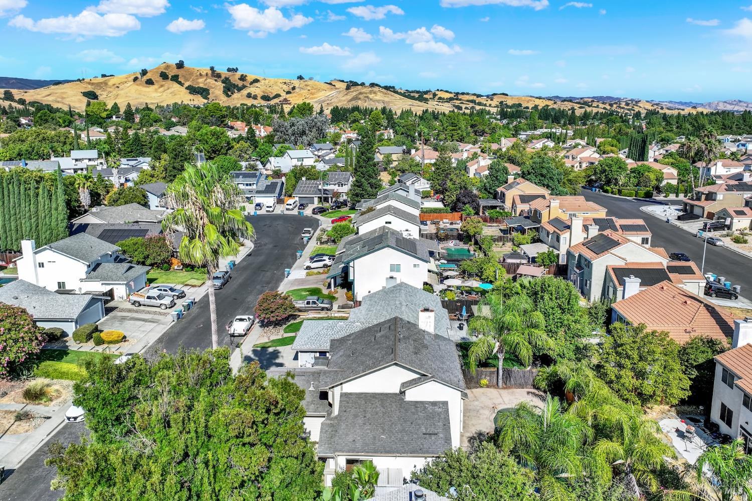 Detail Gallery Image 70 of 99 For 218 Donegal Ct, Vacaville,  CA 95688 - 4 Beds | 2/1 Baths