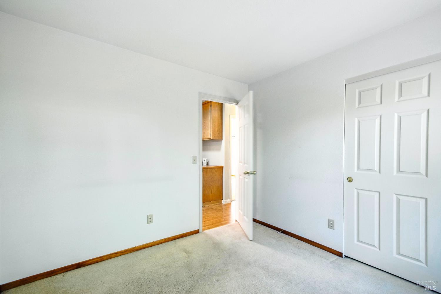 Detail Gallery Image 16 of 32 For 1761 Kerry Ln, Santa Rosa,  CA 95403 - 4 Beds | 2 Baths