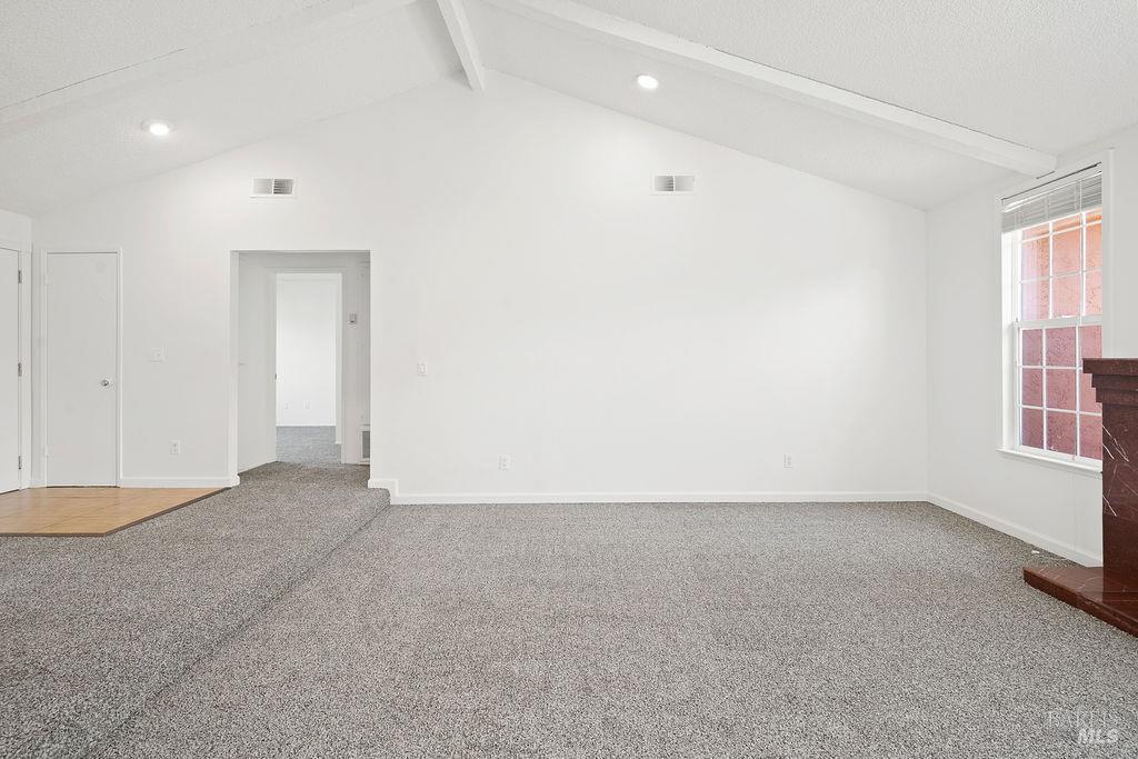Detail Gallery Image 6 of 50 For 121 Yankee Jim Ct, Vallejo,  CA 94589 - 3 Beds | 2 Baths