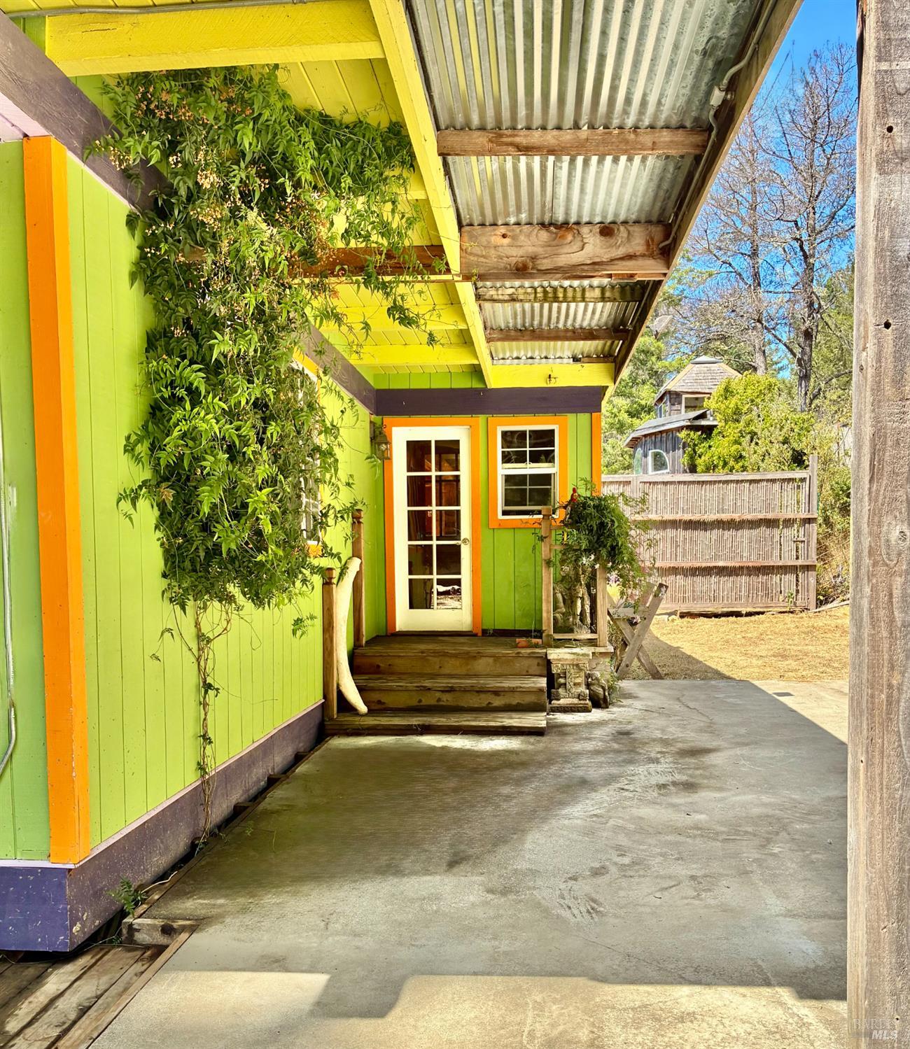 Detail Gallery Image 25 of 49 For 44990 Bill Owens Rd, Point Arena,  CA 95468 - 3 Beds | 1 Baths