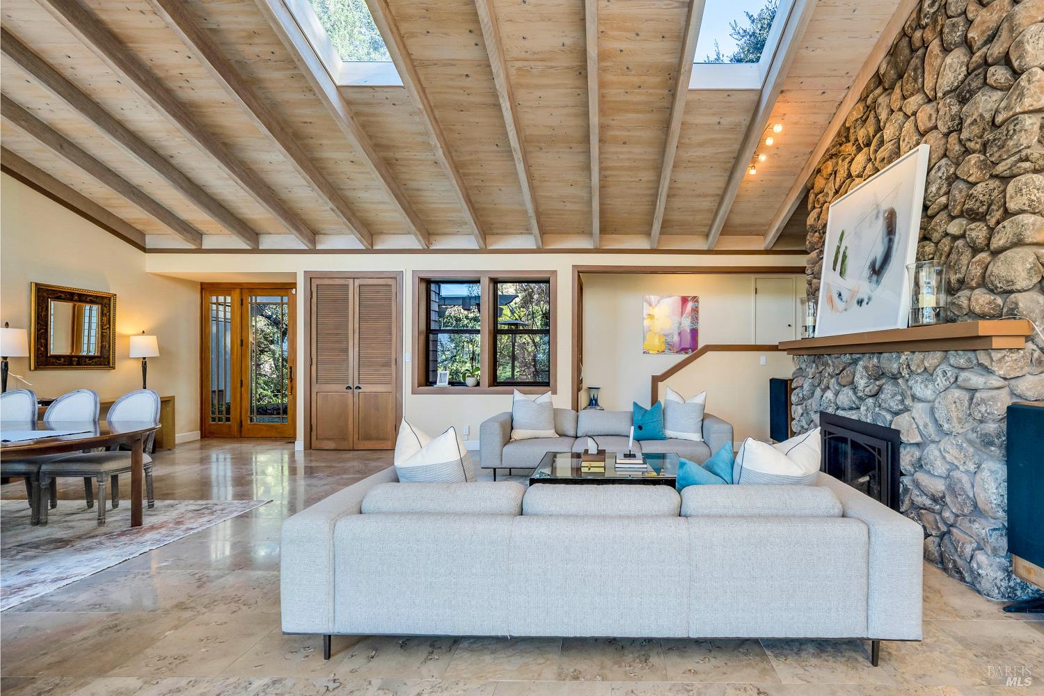 Detail Gallery Image 20 of 37 For 522 Meadowood Ln, Saint Helena,  CA 94574 - 2 Beds | 3 Baths