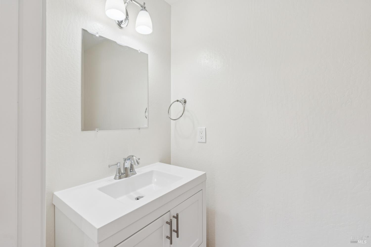 Detail Gallery Image 21 of 44 For 6700 Moro St, Petaluma,  CA 94952 - 3 Beds | 2/1 Baths