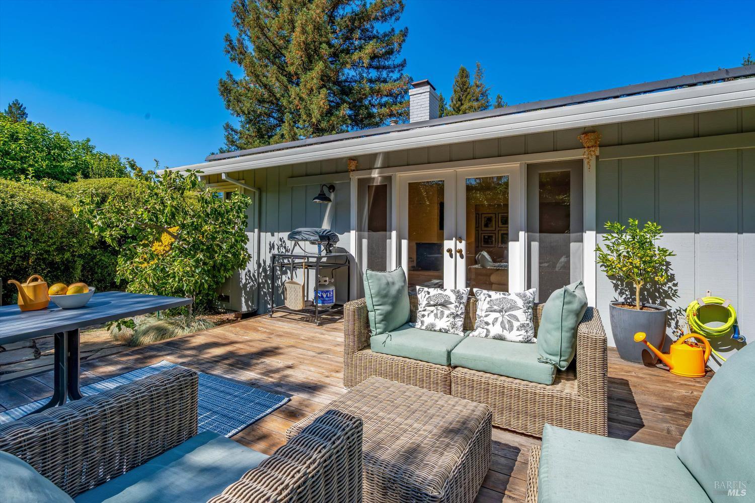 Detail Gallery Image 46 of 47 For 1291 Sylvaner Ave, Saint Helena,  CA 94574 - 3 Beds | 2 Baths