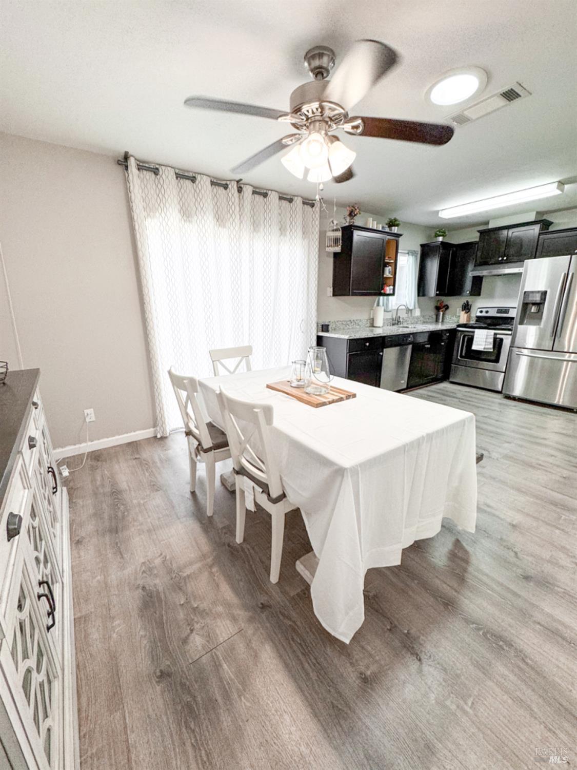 Detail Gallery Image 23 of 63 For 2065 Robin Dr, Fairfield,  CA 94533 - 3 Beds | 2 Baths