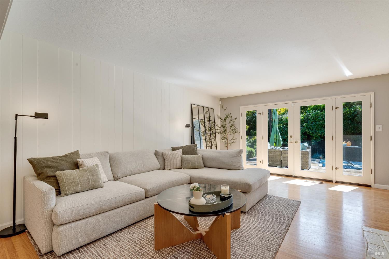 Detail Gallery Image 10 of 47 For 1291 Sylvaner Ave, Saint Helena,  CA 94574 - 3 Beds | 2 Baths