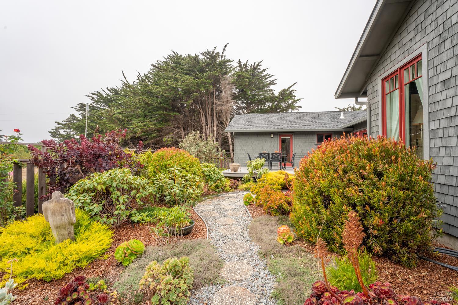 Detail Gallery Image 39 of 41 For 45351 S Caspar Dr, Mendocino,  CA 95460 - 3 Beds | 3 Baths