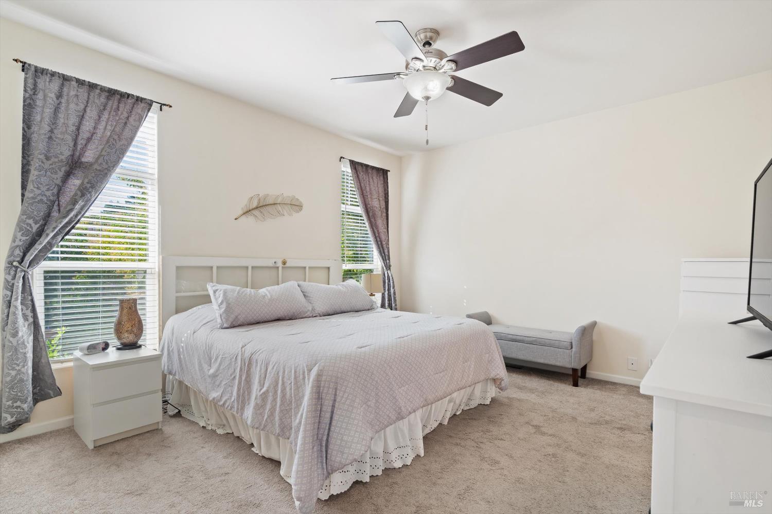 Detail Gallery Image 10 of 12 For 71 Candlewood Dr, Petaluma,  CA 94954 - 2 Beds | 2 Baths