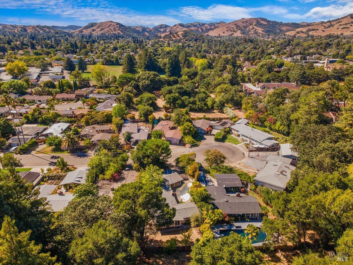 Detail Gallery Image 50 of 50 For 82 Grove Ln, Novato,  CA 94947 - 4 Beds | 2 Baths