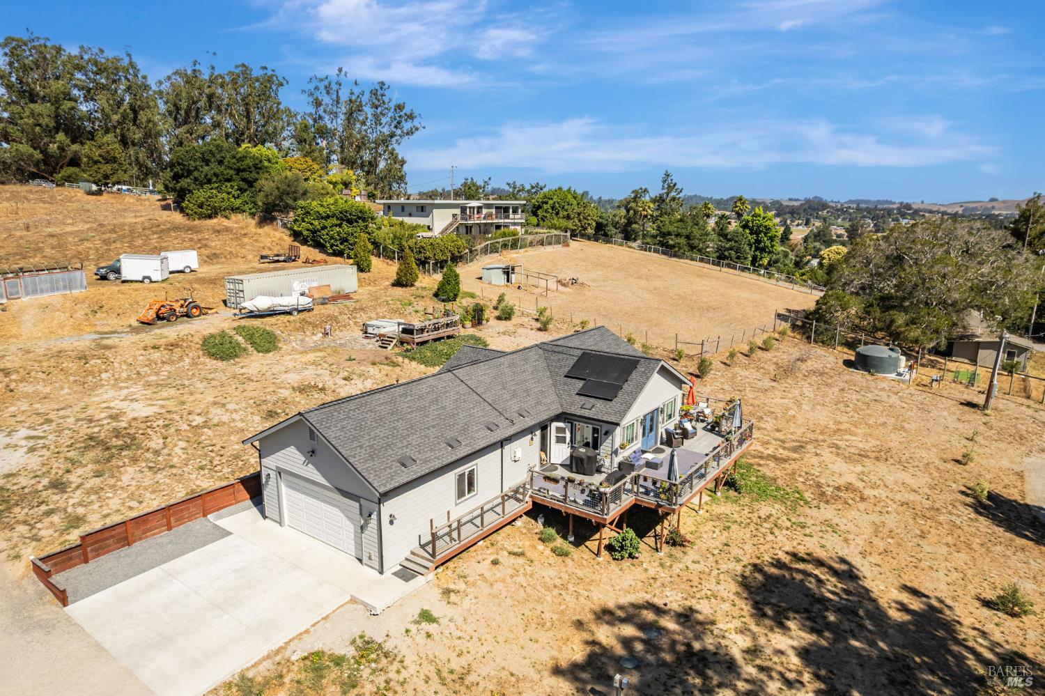 Detail Gallery Image 5 of 34 For 268 Eucalyptus Rd, Petaluma,  CA 94952 - 2 Beds | 2 Baths