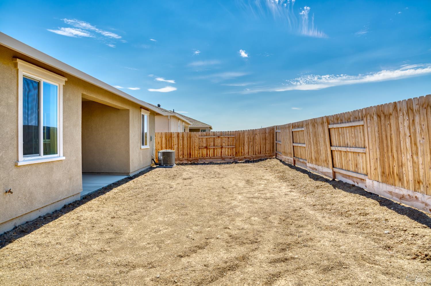 Detail Gallery Image 27 of 32 For 2261 Espana Ln, Rio Vista,  CA 94571 - 2 Beds | 2 Baths