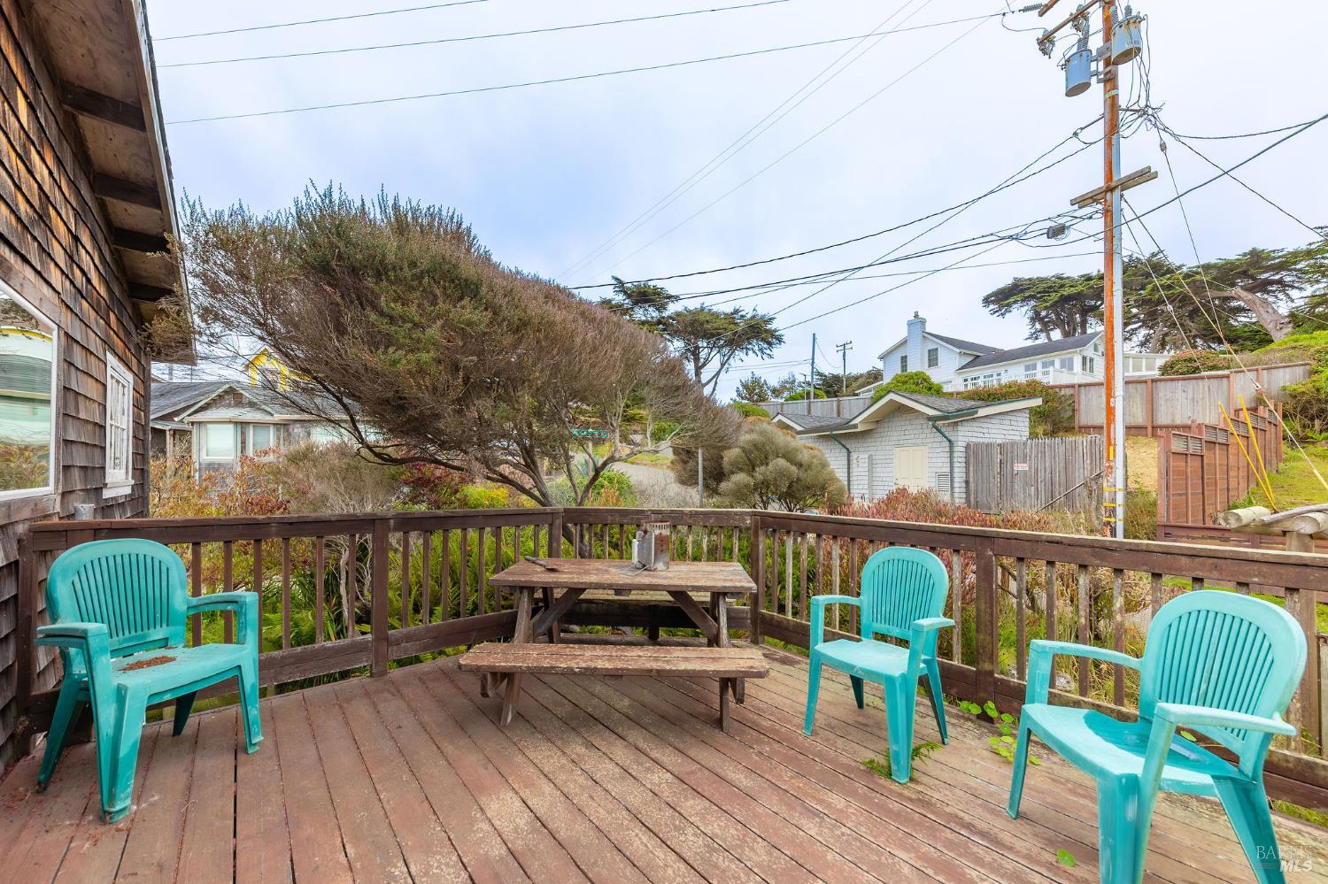 Detail Gallery Image 26 of 32 For 195 Ocean View Ave, Bodega Bay,  CA 94923 - 2 Beds | 2 Baths