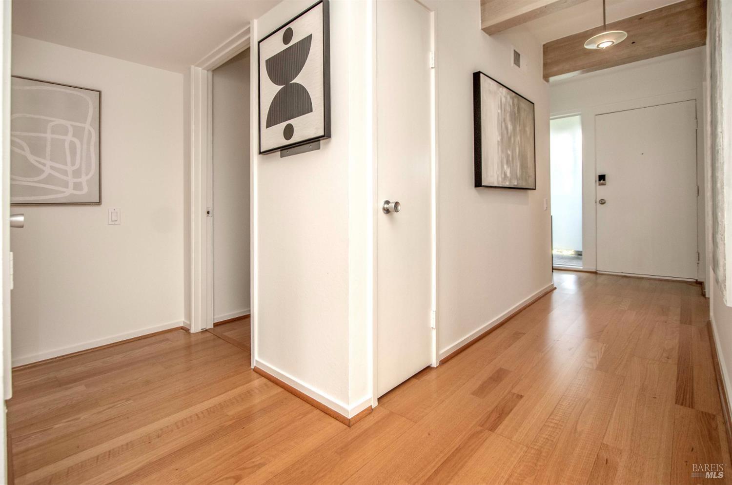 Detail Gallery Image 11 of 30 For 290 via Casitas Unkn #206,  Greenbrae,  CA 94904 - 3 Beds | 2 Baths