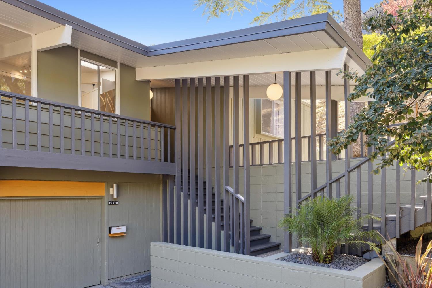 Detail Gallery Image 5 of 53 For 876 Las Ovejas Ave, San Rafael,  CA 94903 - 4 Beds | 2 Baths
