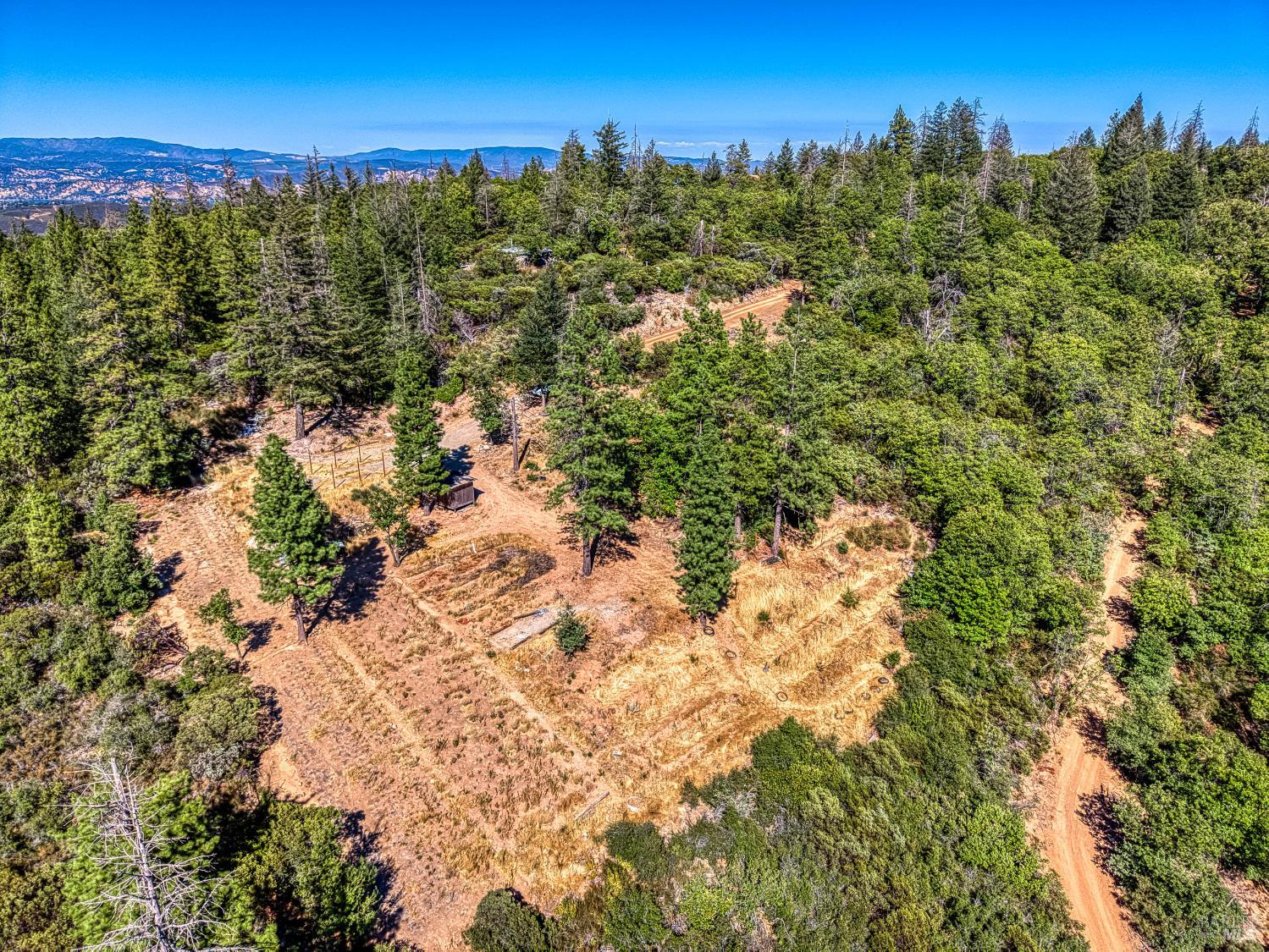 Detail Gallery Image 5 of 33 For 9489 Diamond Dust Trl, Kelseyville,  CA 95451 - – Beds | – Baths