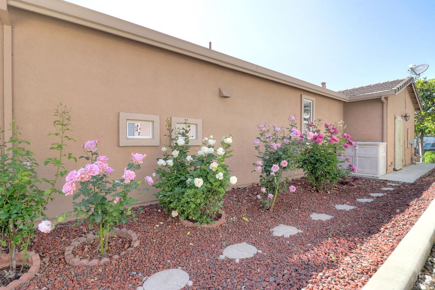 Detail Gallery Image 39 of 79 For 110 Foxwood Ln, Rio Vista,  CA 94571 - 2 Beds | 2 Baths