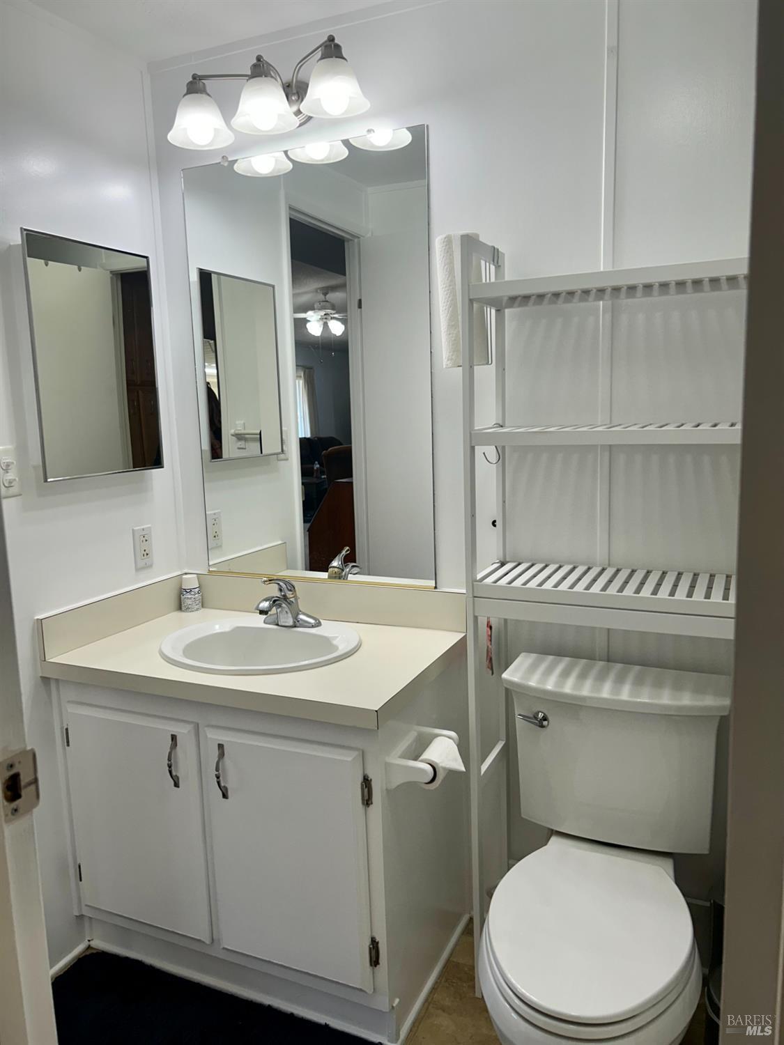 Detail Gallery Image 19 of 41 For 252 Clover Way, Napa,  CA 94558 - 2 Beds | 2 Baths