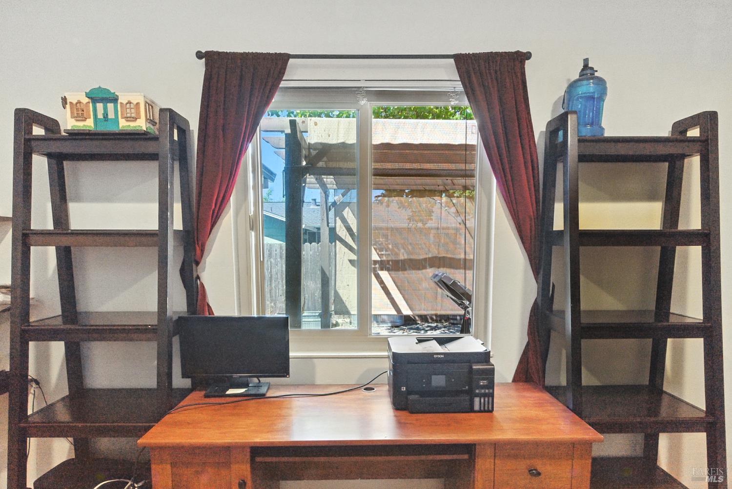 Detail Gallery Image 37 of 42 For 5816 Lowell Ct, Cotati,  CA 94931 - 3 Beds | 2 Baths