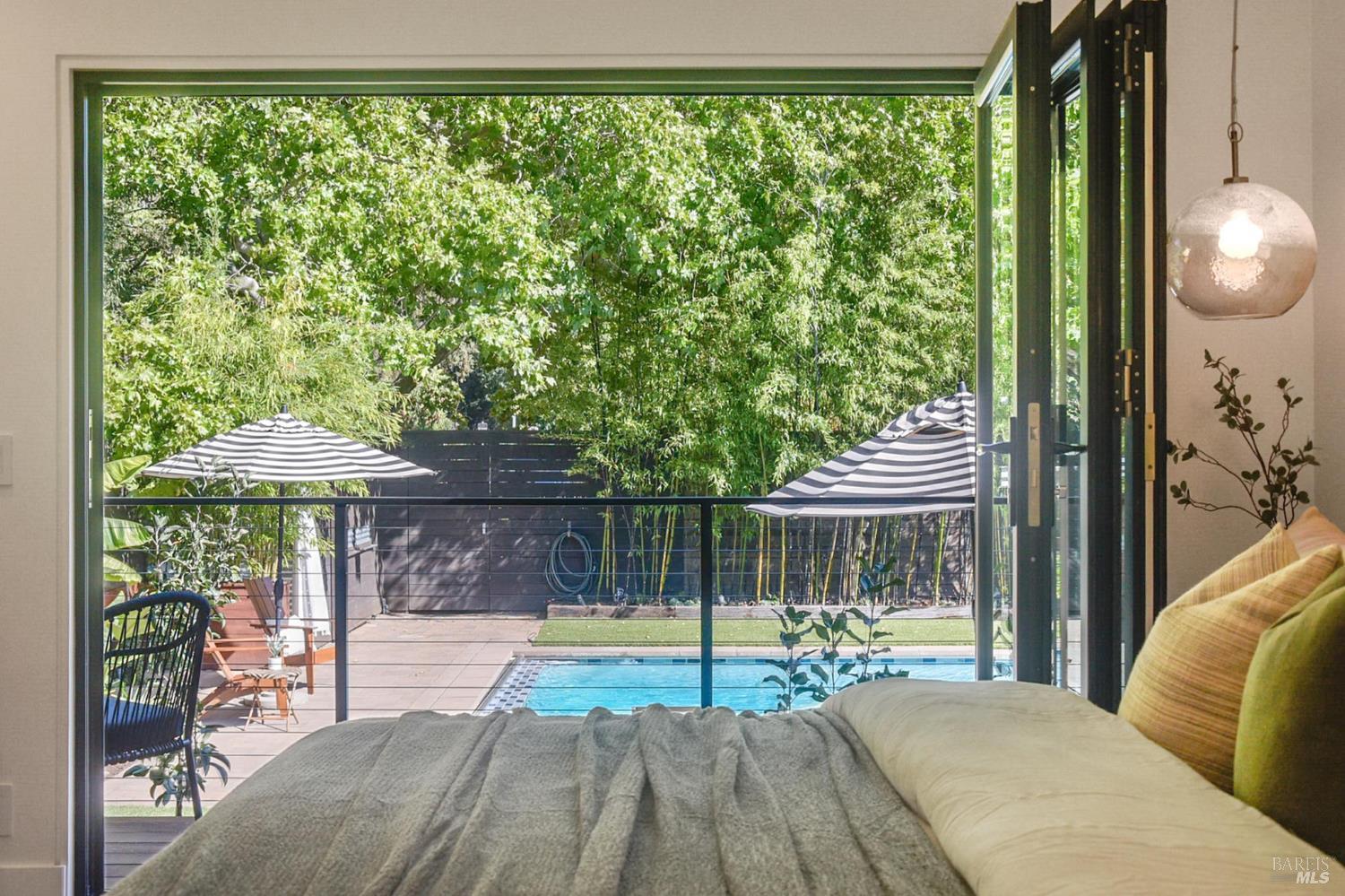 Detail Gallery Image 21 of 72 For 134 San Francisco Blvd, San Anselmo,  CA 94960 - 3 Beds | 3 Baths