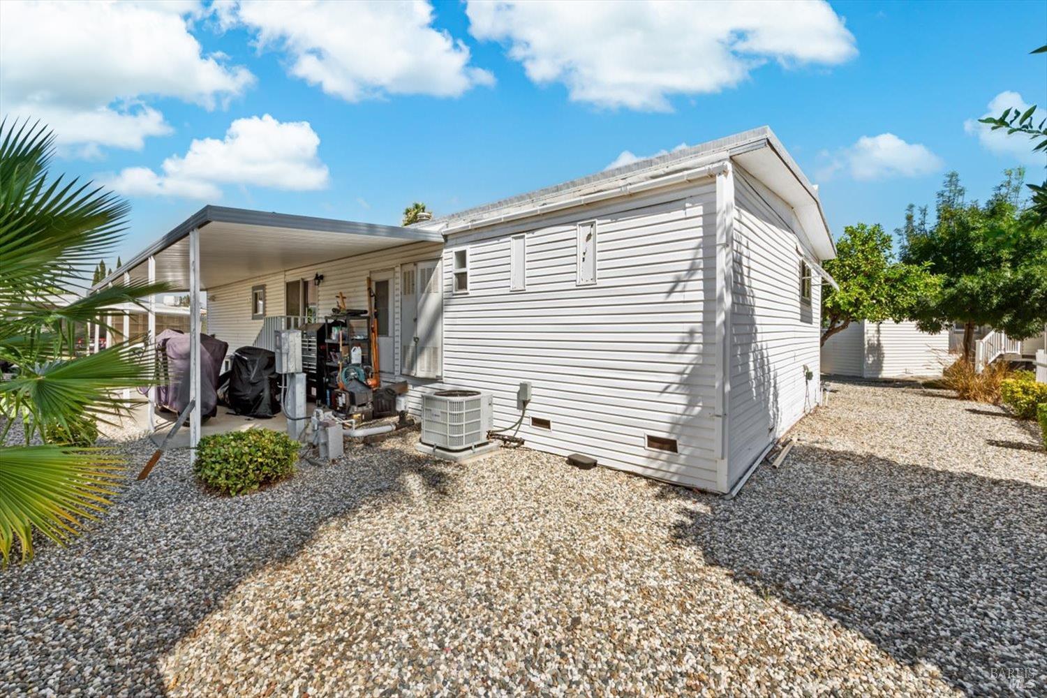 Detail Gallery Image 29 of 33 For 174 Lemon Tree Cir, Vacaville,  CA 95687 - 2 Beds | 2 Baths