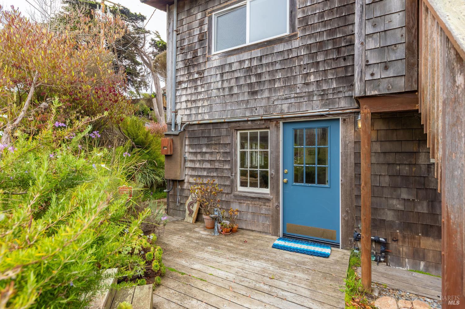 Detail Gallery Image 29 of 32 For 195 Ocean View Ave, Bodega Bay,  CA 94923 - 2 Beds | 2 Baths