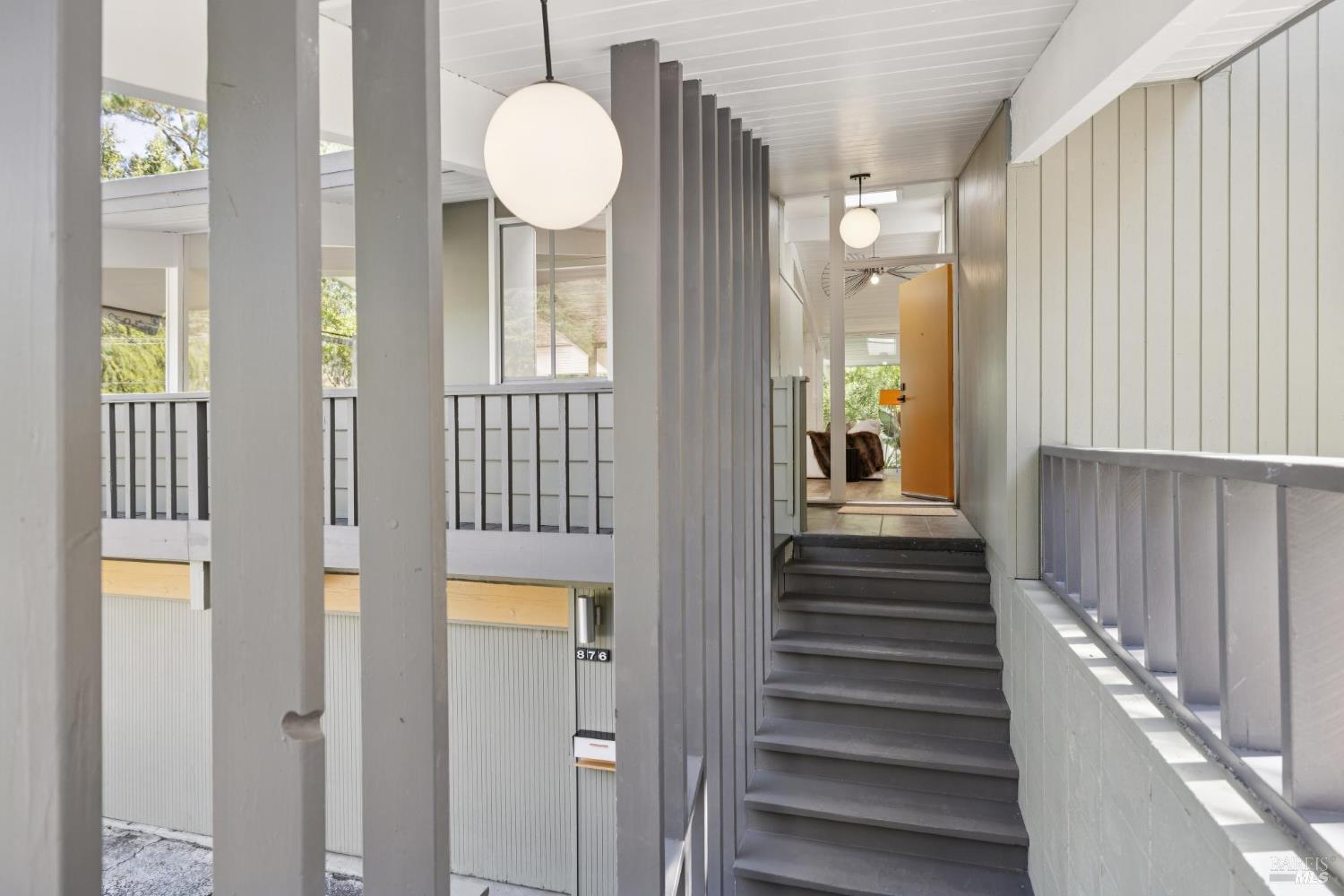 Detail Gallery Image 6 of 53 For 876 Las Ovejas Ave, San Rafael,  CA 94903 - 4 Beds | 2 Baths