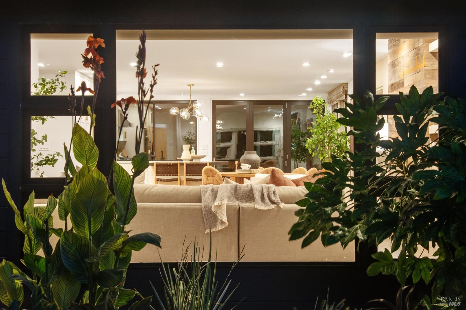 Detail Gallery Image 66 of 72 For 134 San Francisco Blvd, San Anselmo,  CA 94960 - 3 Beds | 3 Baths