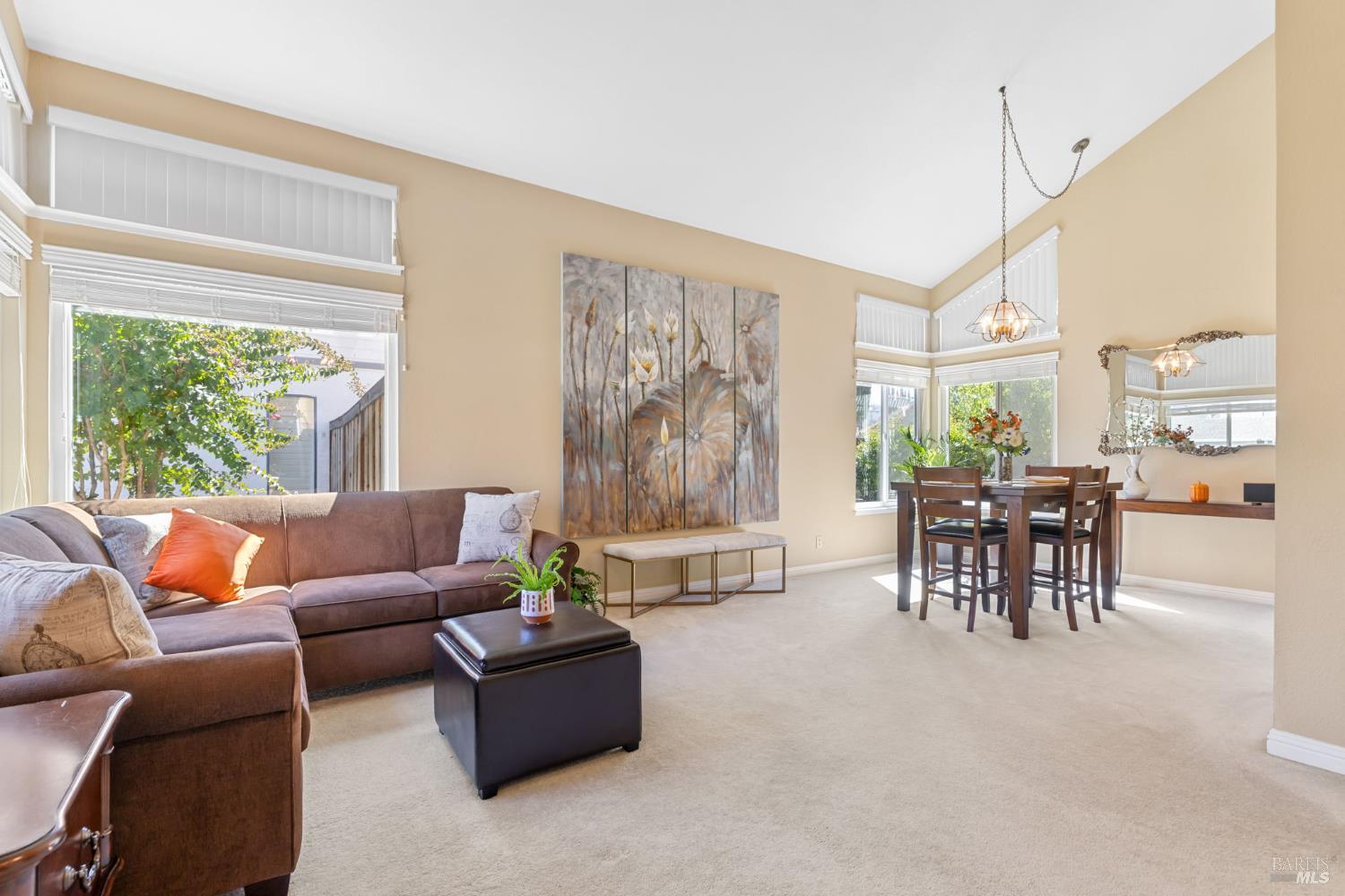 Detail Gallery Image 19 of 42 For 516 Owl Ct, Vacaville,  CA 95687 - 3 Beds | 2/1 Baths