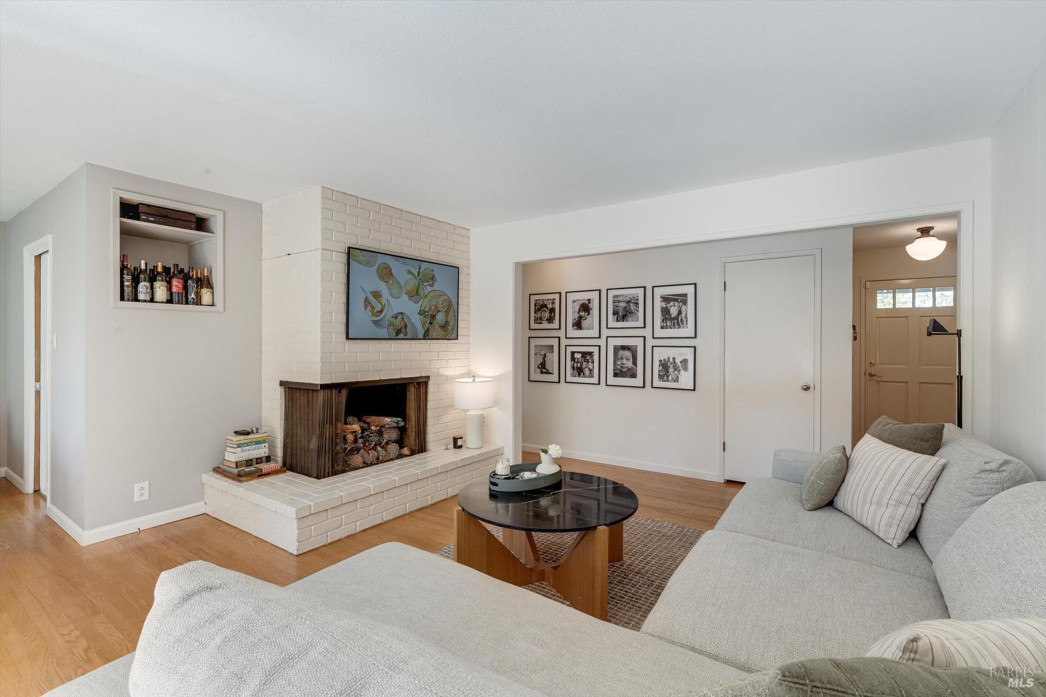 Detail Gallery Image 11 of 47 For 1291 Sylvaner Ave, Saint Helena,  CA 94574 - 3 Beds | 2 Baths