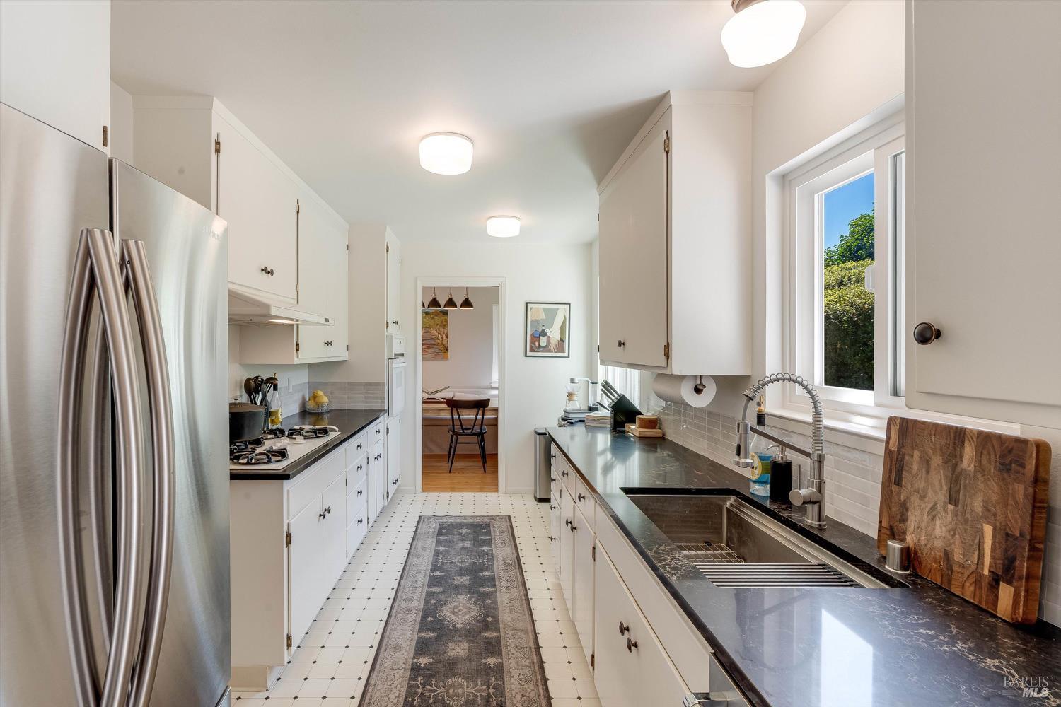 Detail Gallery Image 21 of 47 For 1291 Sylvaner Ave, Saint Helena,  CA 94574 - 3 Beds | 2 Baths