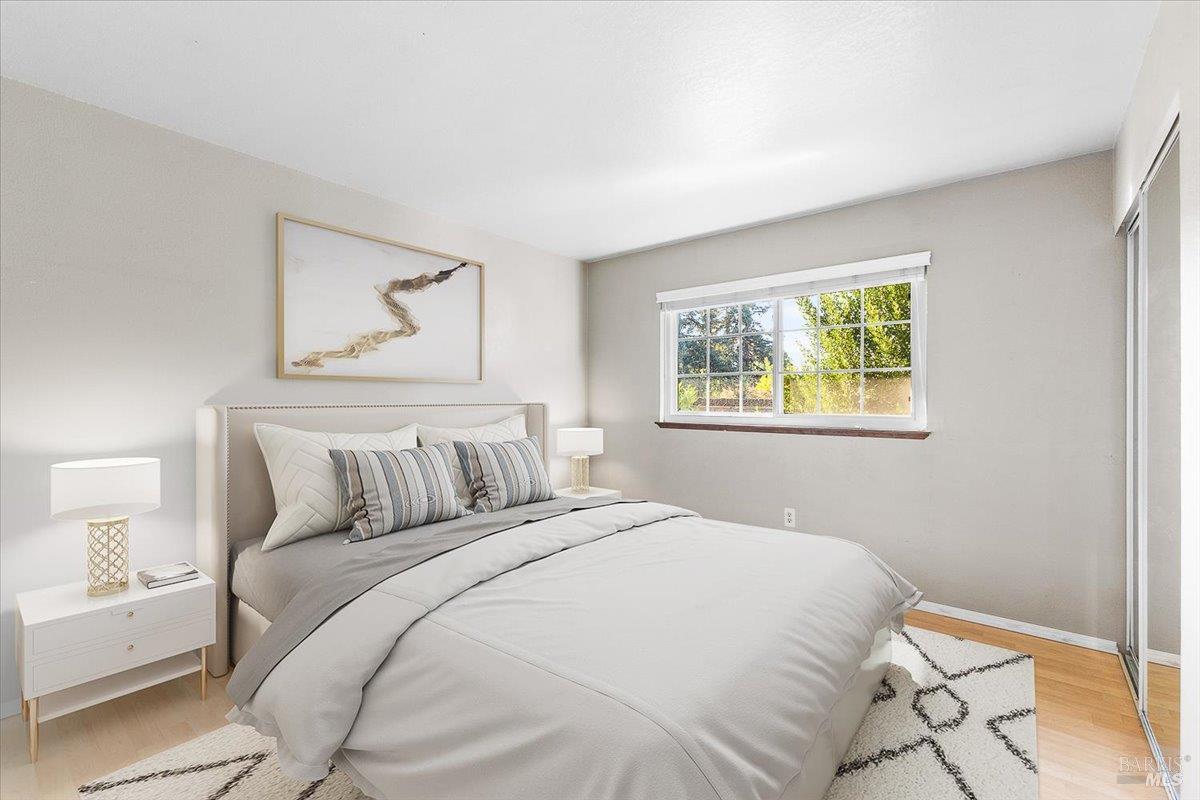 Detail Gallery Image 30 of 39 For 859 Green Way, Santa Rosa,  CA 95404 - 3 Beds | 2 Baths