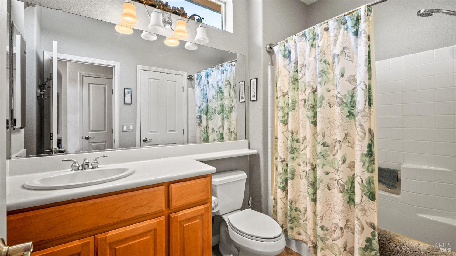 Detail Gallery Image 34 of 46 For 1000 Michelbook Ln, Rio Vista,  CA 94571 - 2 Beds | 2 Baths