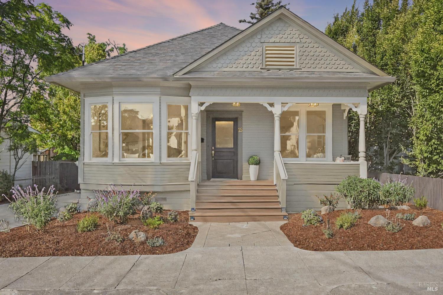 Detail Gallery Image 65 of 66 For 15 8th St, Petaluma,  CA 94952 - 3 Beds | 2/1 Baths