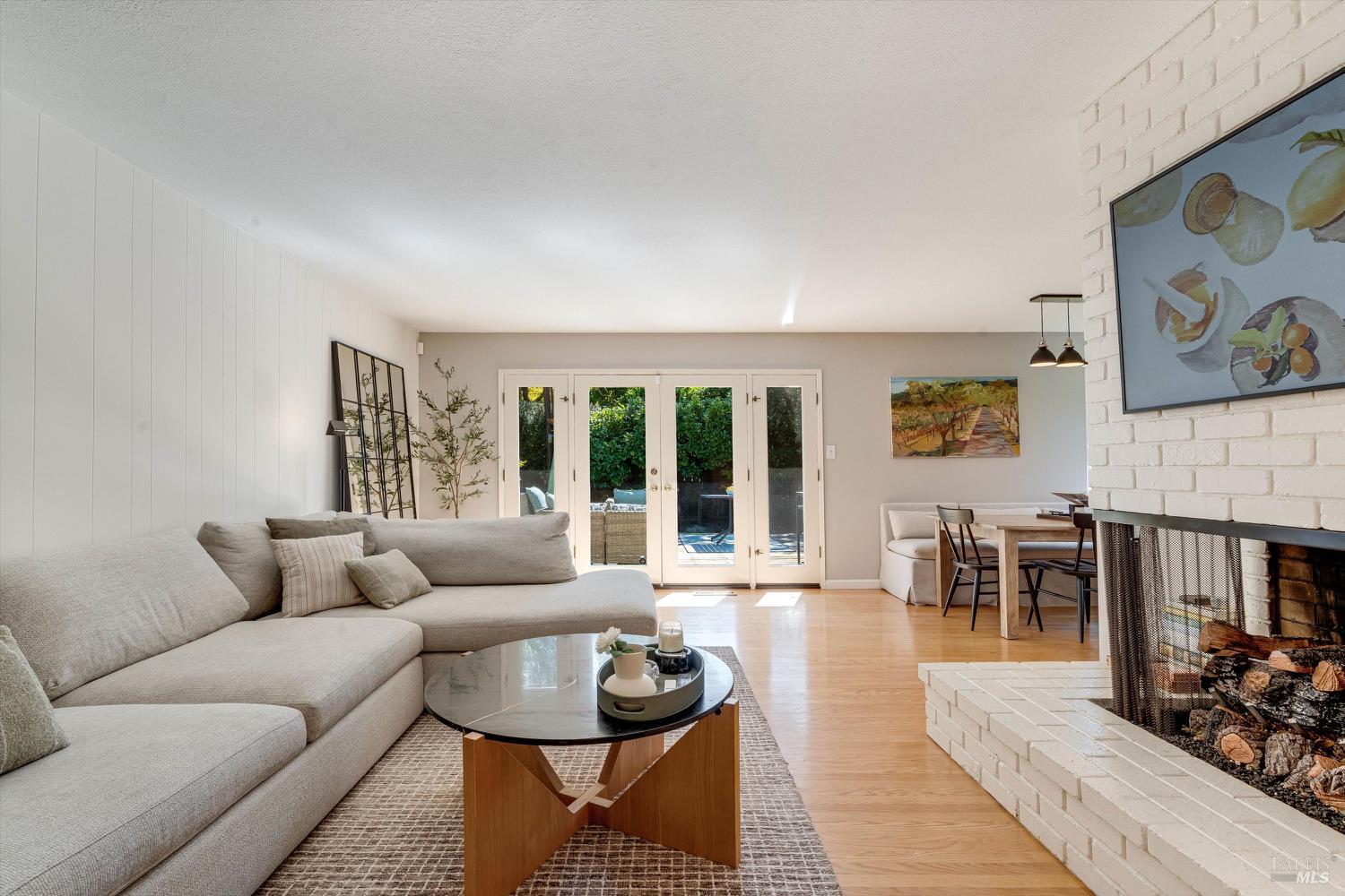 Detail Gallery Image 8 of 47 For 1291 Sylvaner Ave, Saint Helena,  CA 94574 - 3 Beds | 2 Baths