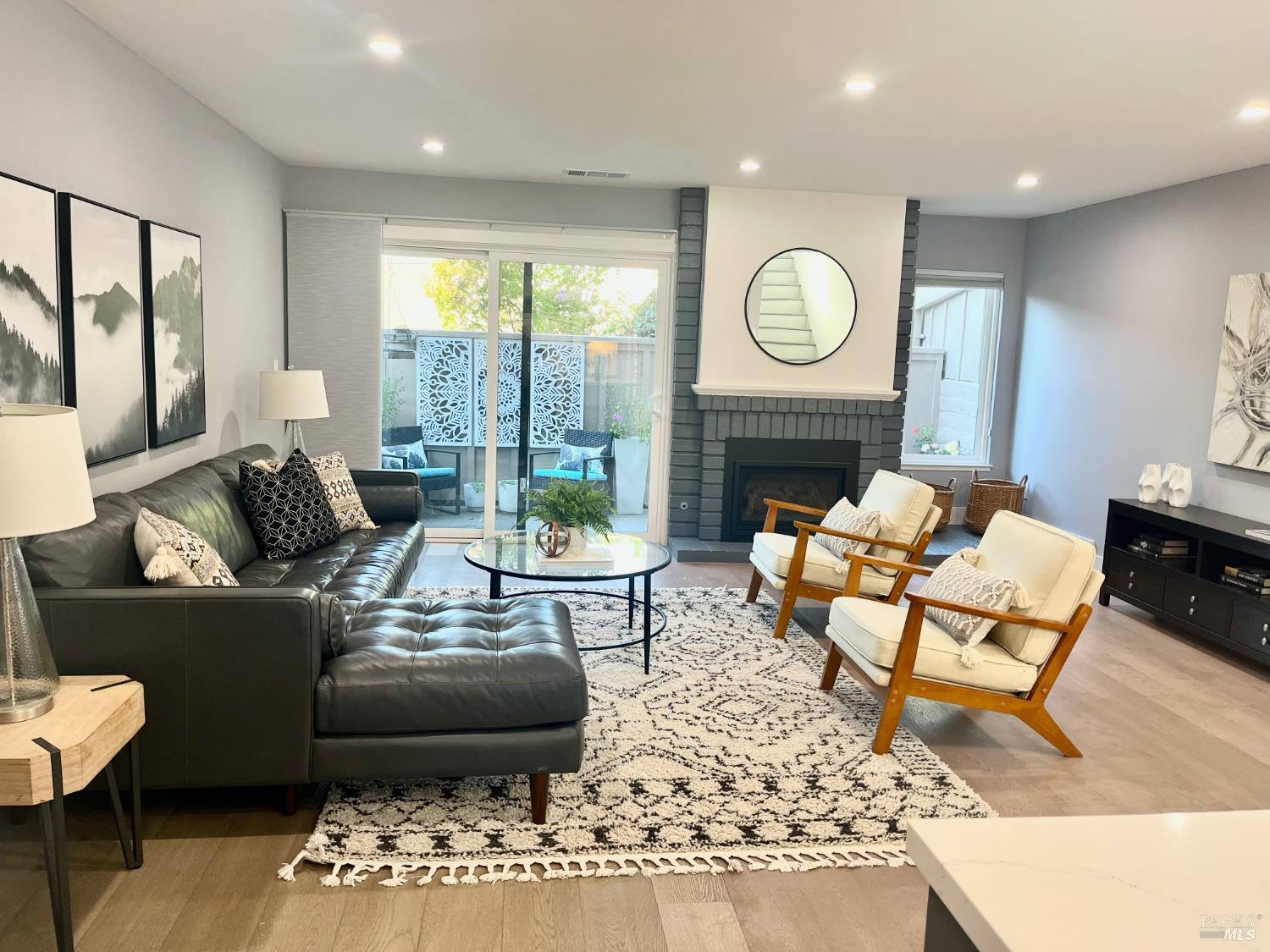 Detail Gallery Image 21 of 41 For 3 Mcintosh Ct, Novato,  CA 94949 - 2 Beds | 1/1 Baths
