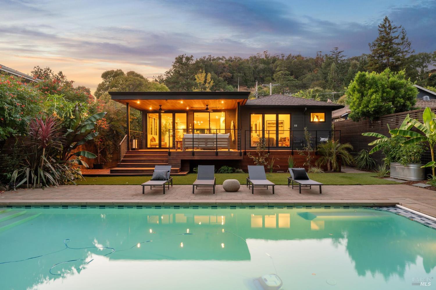 Detail Gallery Image 51 of 72 For 134 San Francisco Blvd, San Anselmo,  CA 94960 - 3 Beds | 3 Baths