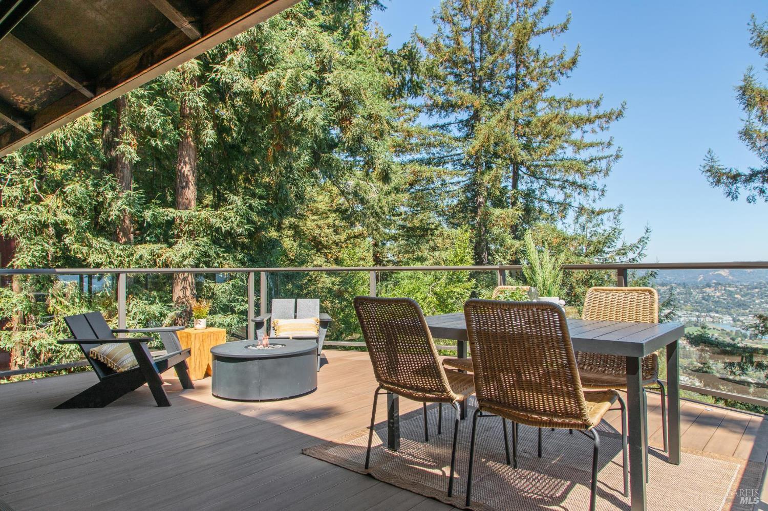 Detail Gallery Image 20 of 85 For 404 Summit Dr, Corte Madera,  CA 94925 - 3 Beds | 4 Baths
