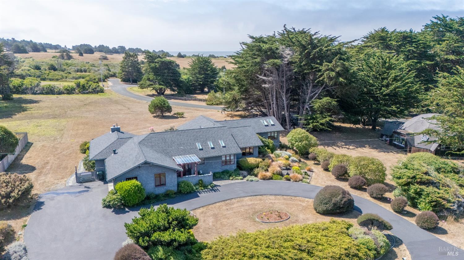 Detail Gallery Image 2 of 41 For 45351 S Caspar Dr, Mendocino,  CA 95460 - 3 Beds | 3 Baths