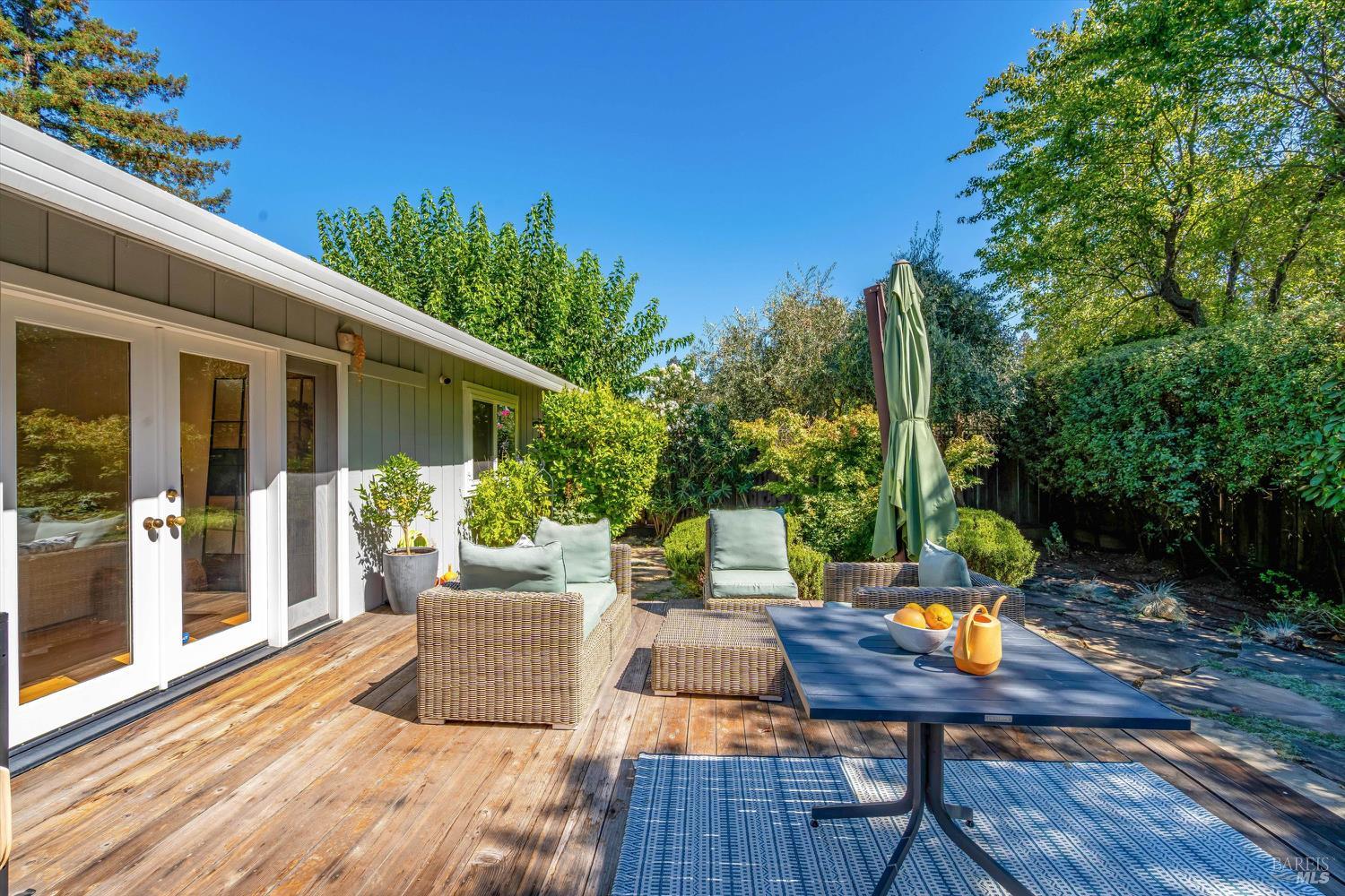 Detail Gallery Image 39 of 47 For 1291 Sylvaner Ave, Saint Helena,  CA 94574 - 3 Beds | 2 Baths