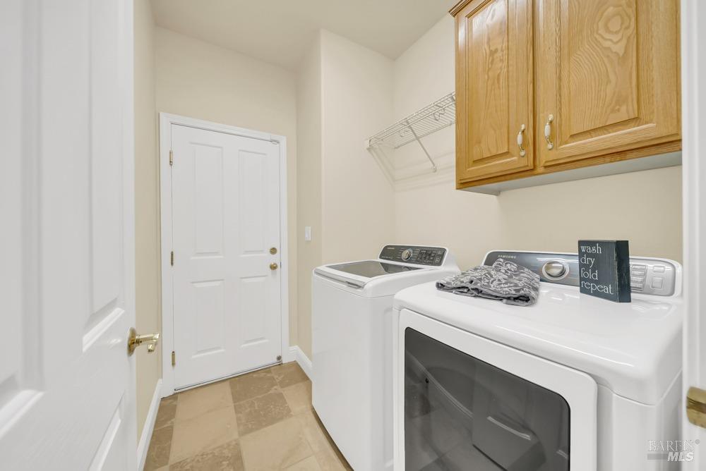 Detail Gallery Image 19 of 79 For 110 Foxwood Ln, Rio Vista,  CA 94571 - 2 Beds | 2 Baths