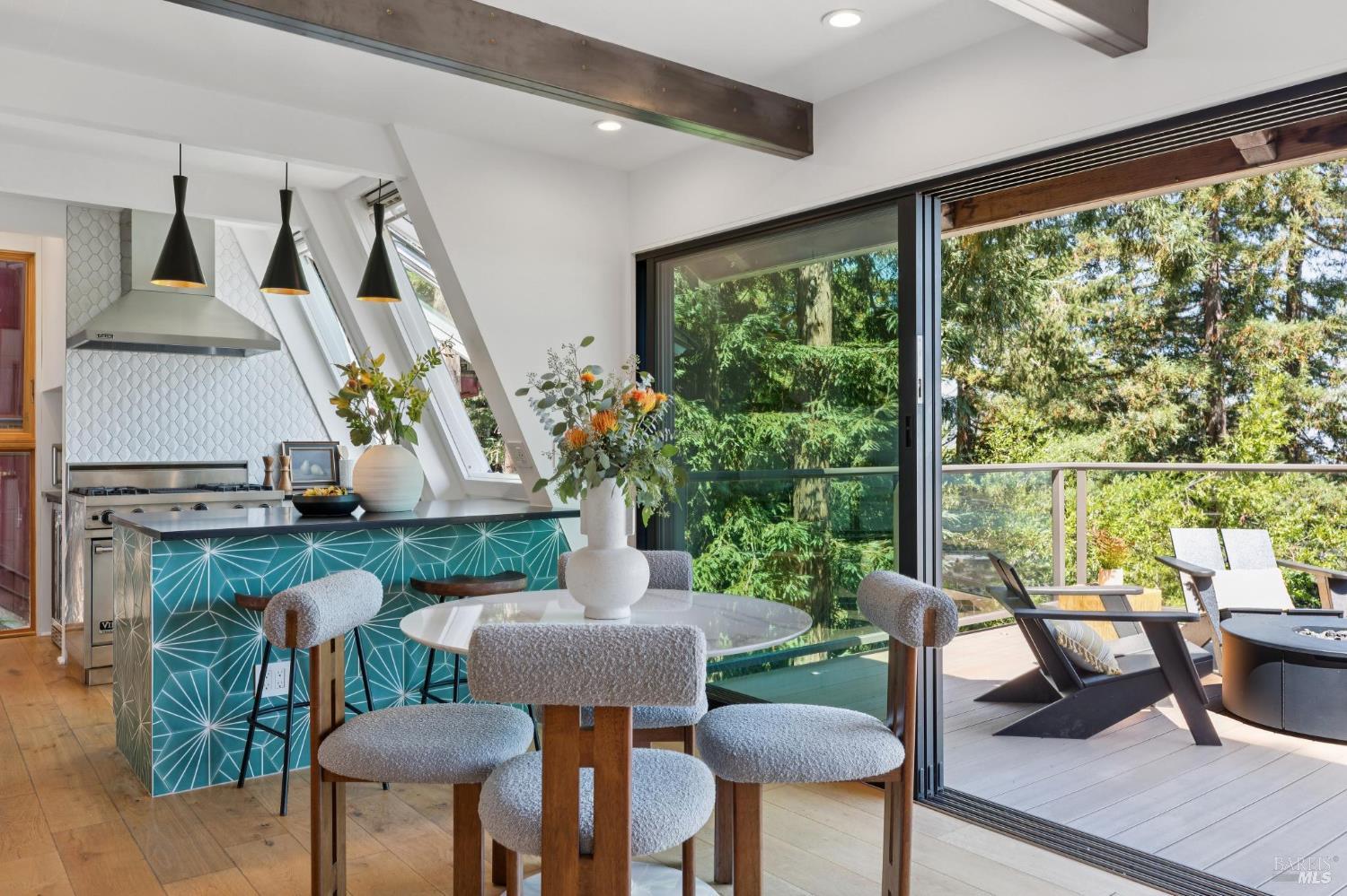 Detail Gallery Image 24 of 85 For 404 Summit Dr, Corte Madera,  CA 94925 - 3 Beds | 4 Baths
