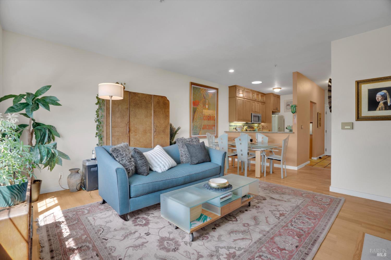Detail Gallery Image 8 of 19 For 1708 Lexington Ave #9,  El Cerrito,  CA 94530 - 2 Beds | 1 Baths