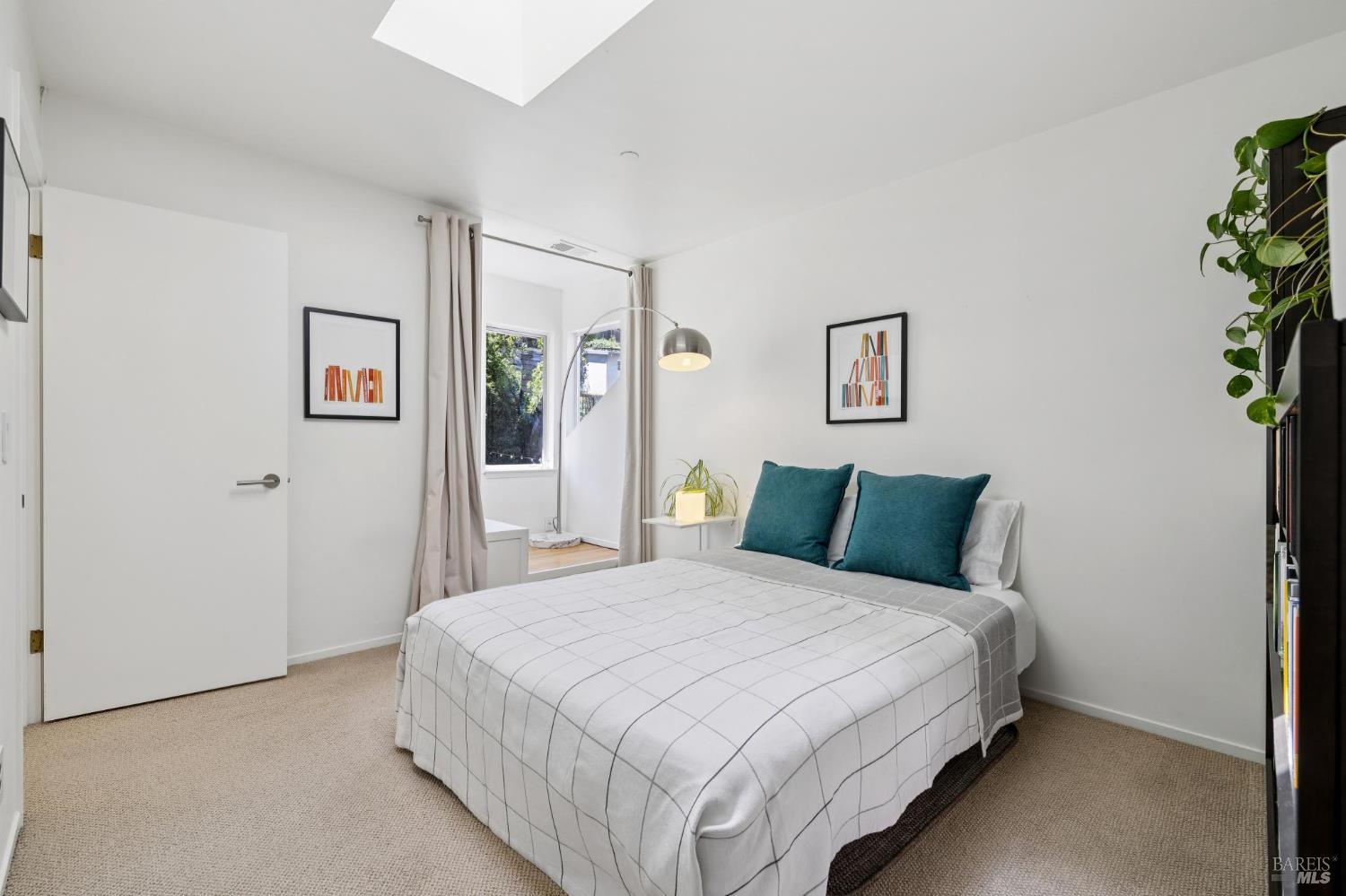 Detail Gallery Image 27 of 34 For 614 Wateree St, Sausalito,  CA 94965 - 2 Beds | 1/1 Baths