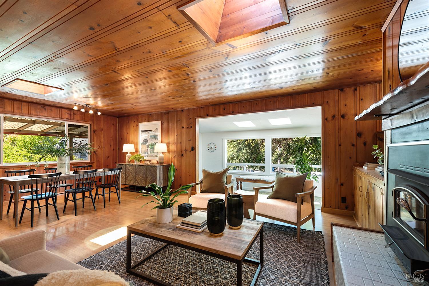 Detail Gallery Image 16 of 56 For 17837 Orchard Ave, Guerneville,  CA 95446 - 3 Beds | 2 Baths