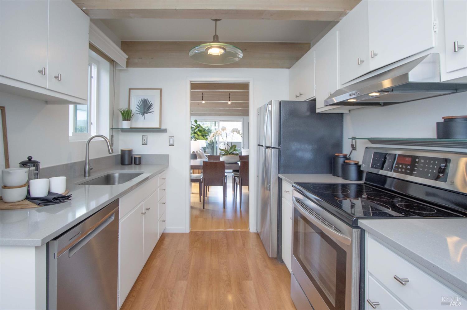 Detail Gallery Image 24 of 30 For 290 via Casitas Unkn #206,  Greenbrae,  CA 94904 - 3 Beds | 2 Baths