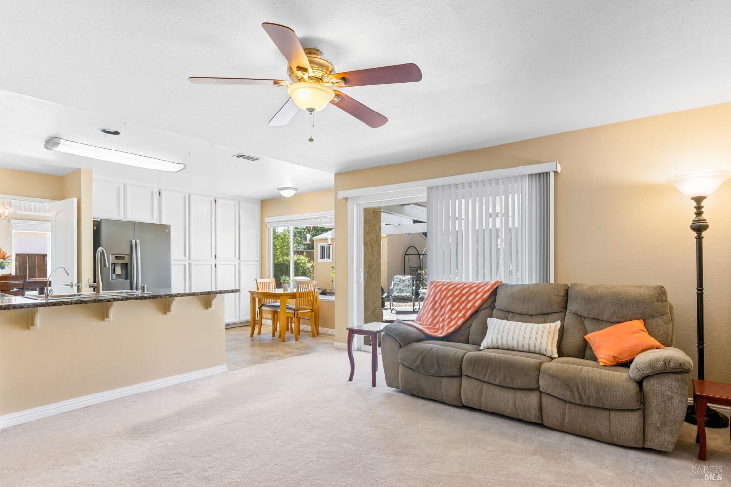 Detail Gallery Image 16 of 42 For 516 Owl Ct, Vacaville,  CA 95687 - 3 Beds | 2/1 Baths
