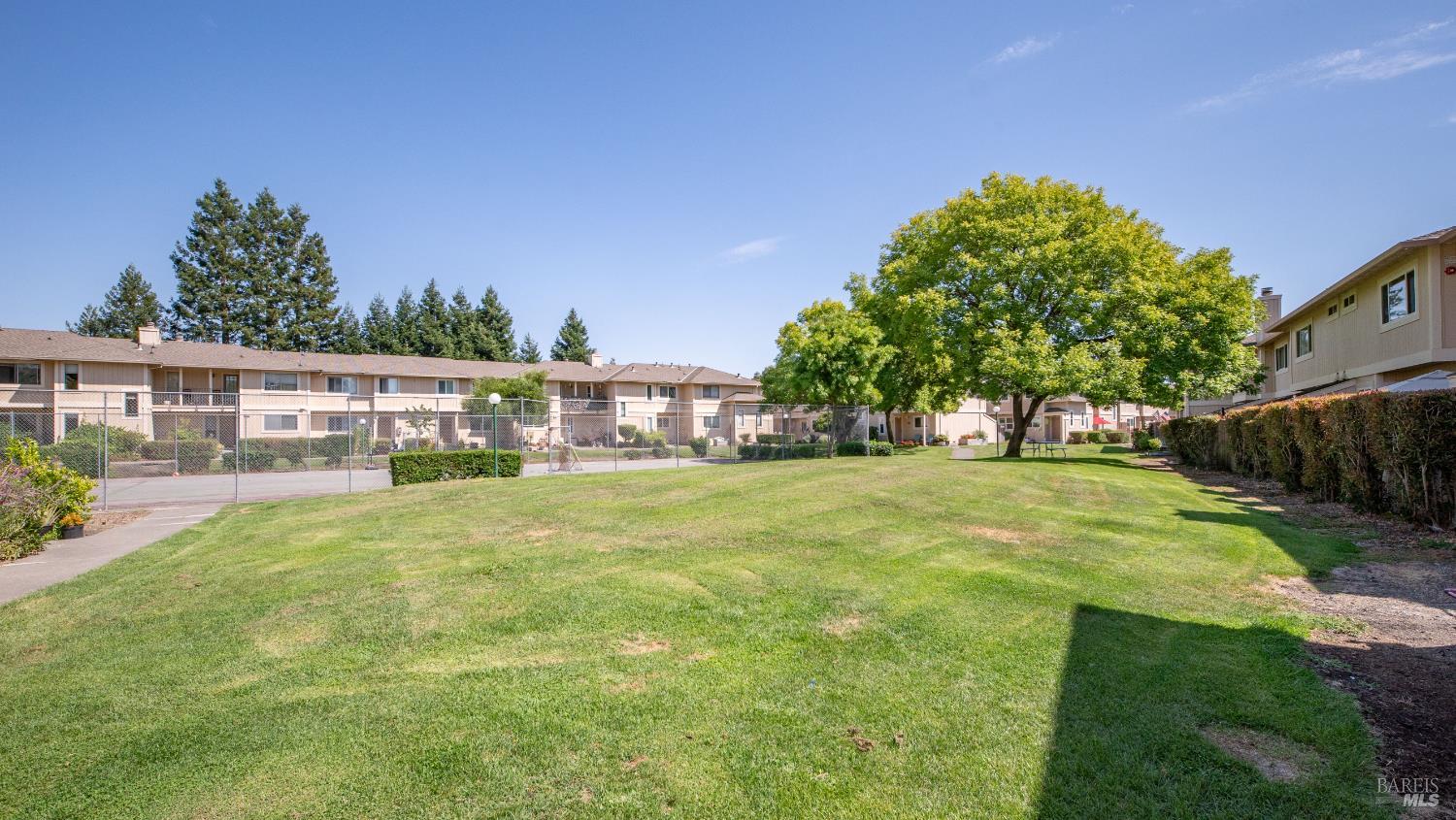 Detail Gallery Image 30 of 32 For 7103 Camino Colegio Unkn, Rohnert Park,  CA 94928 - 2 Beds | 1/1 Baths