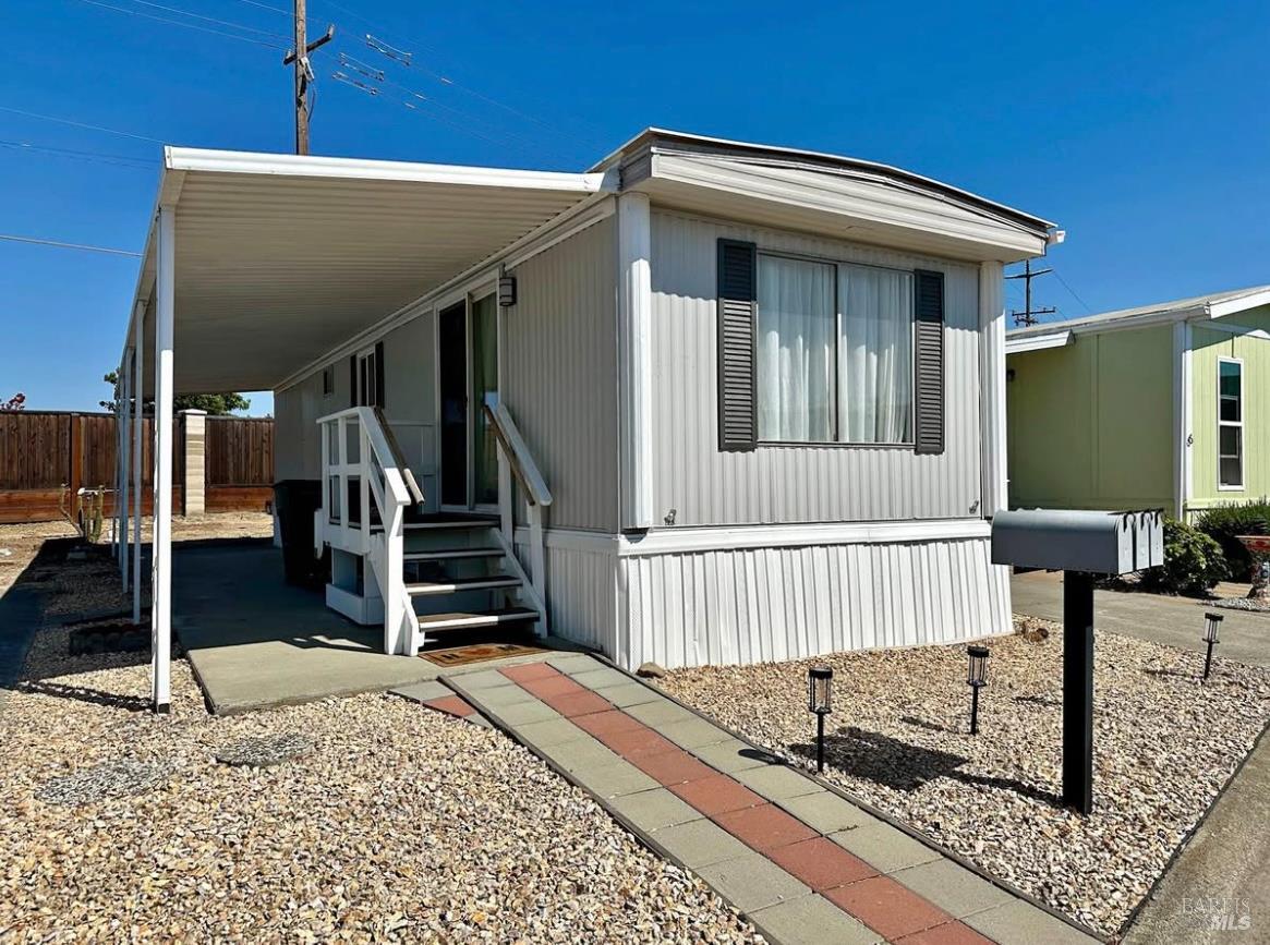 Detail Gallery Image 1 of 9 For 7 Geneseo St, Oakley,  CA 94561 - 1 Beds | 1 Baths