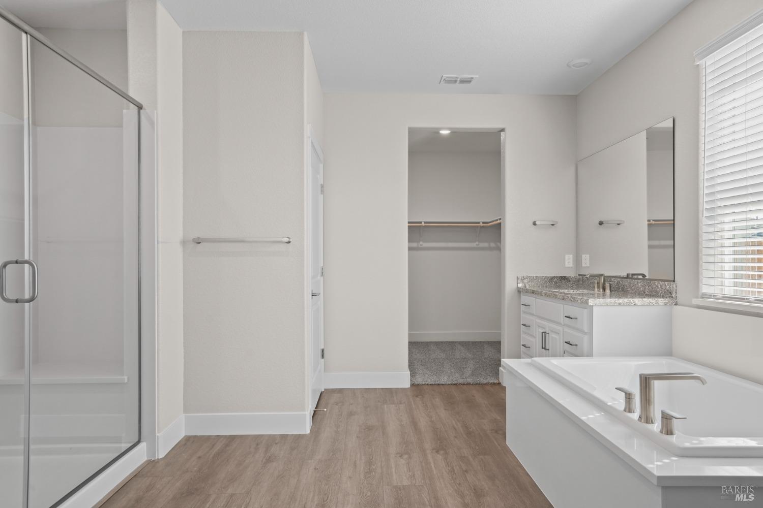 Detail Gallery Image 20 of 28 For 2260 Rustic Oak Ln, Rio Vista,  CA 94571 - 3 Beds | 3 Baths